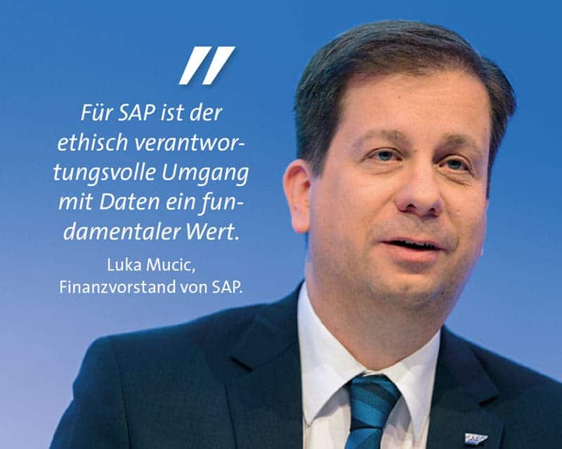 Foto de acompañamiento de la Junta Asesora de Ética