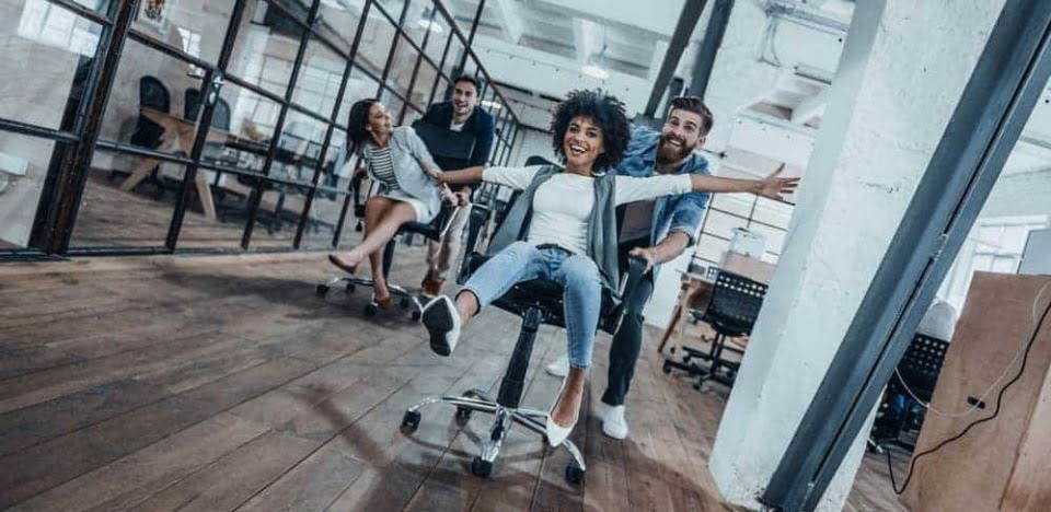 [shutterstock.com:594117590, g-stockstudio]