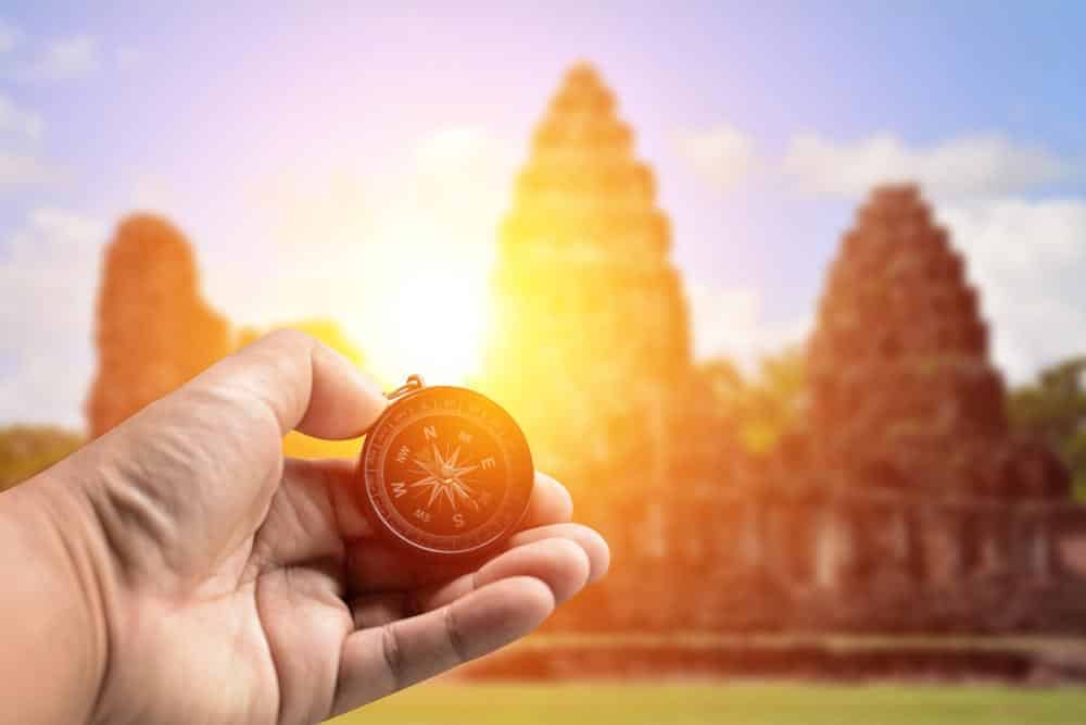 [shutterstock:520739287, sutham]