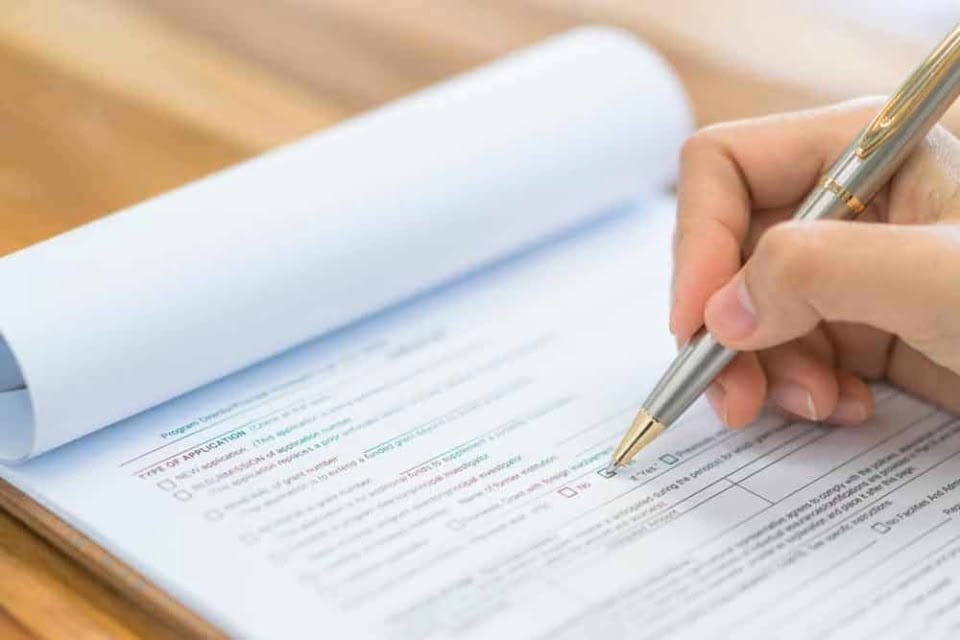 [shutterstock:534170056, jannoon028]