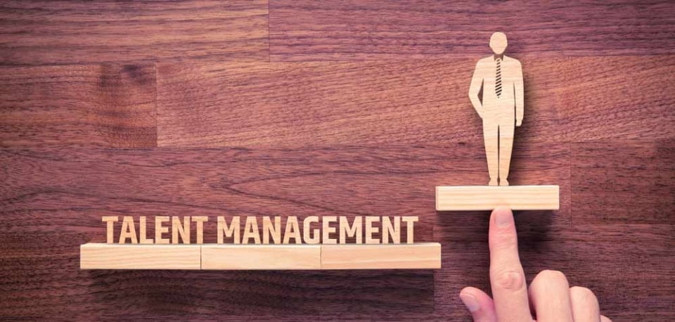 [shutterstock.com:485123887, Jirsak]