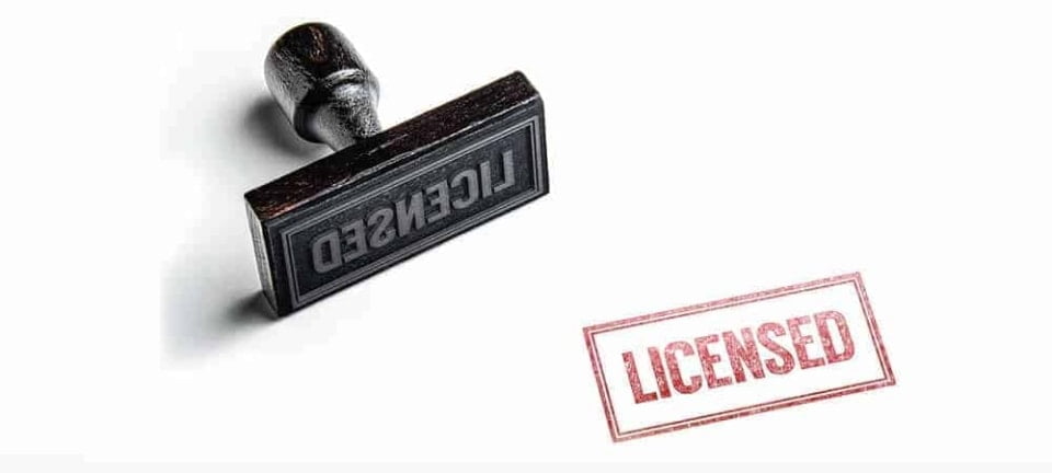 Encuesta: Licencias y condiciones