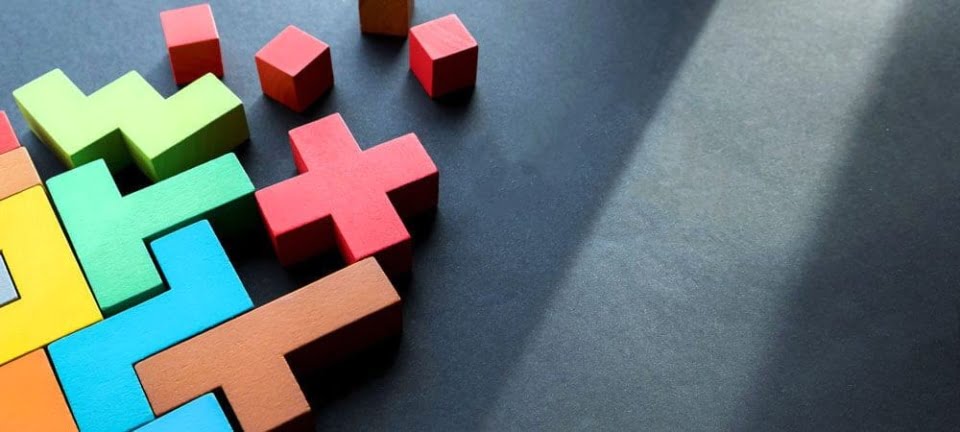 [shutterstock.com : 1040599237, Elvira Koneva]