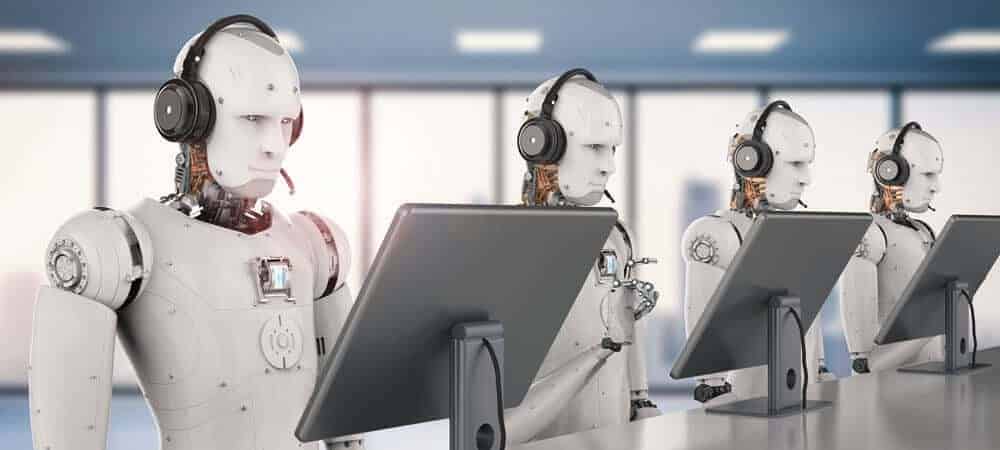 [shutterstock.com : 704481040, Phonlamai Photo]