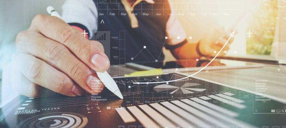 [shutterstock.com: 414153883, everything possible]