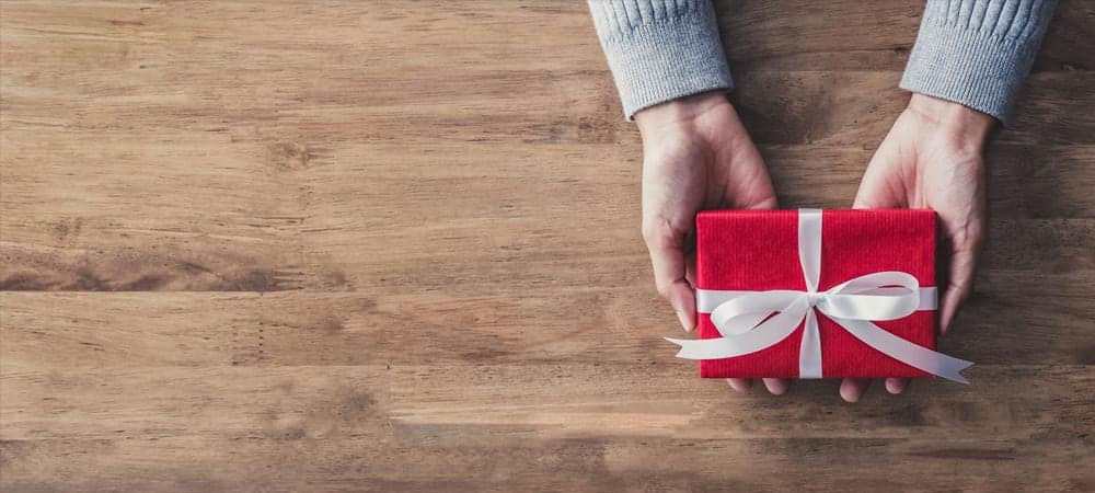 [shutterstock: 731266567, Atstock Productions].